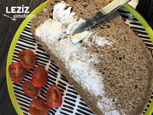 Poşe Yumurtalı Avokado