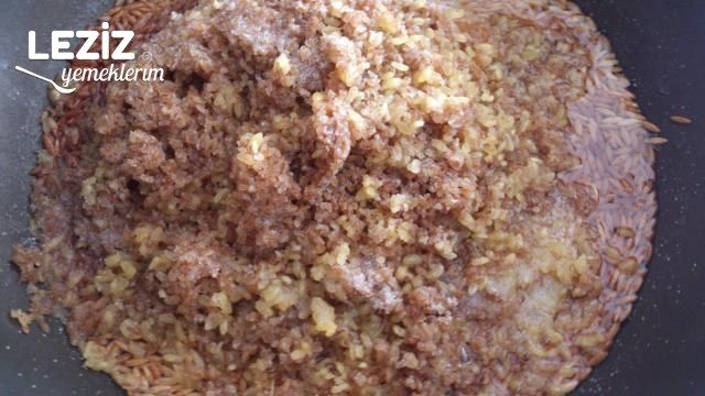 Tam Kıvamında Arpa Şehriyeli Bulgur Pilavı