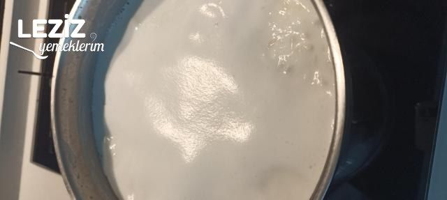 Tam Ölçülü Fırın Sütlaç Nasıl Yapılır