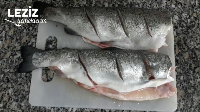 Kiremitte Soslu Alabalık