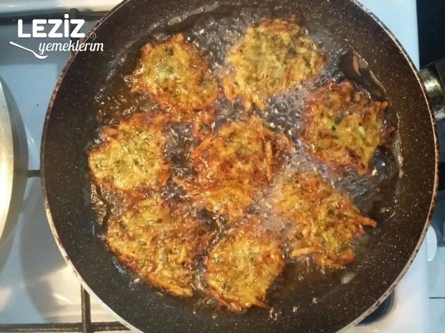 Kabaklı Ve Patatesli Mücver