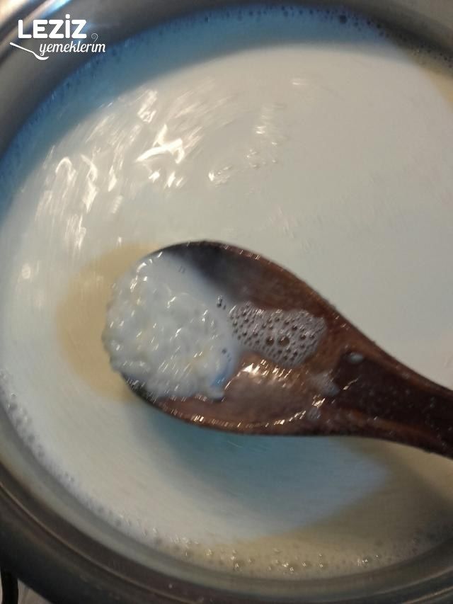 Fırın Sütlaç Tarifi (Aşama Fotoğraflı)