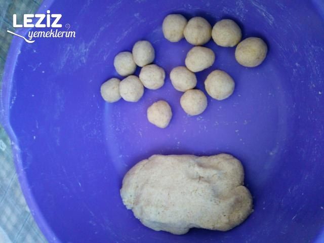 Soslu Haşlama İçli Köfte