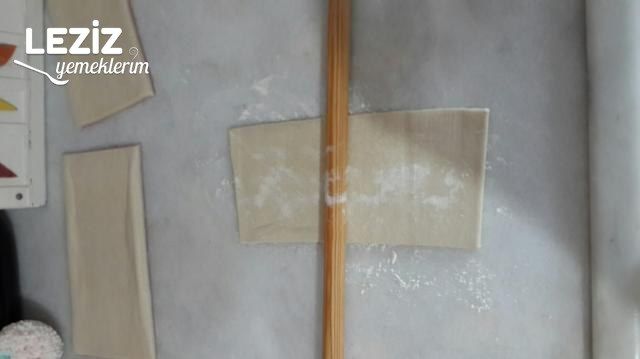 Şekli Şahane Milföy Böreği