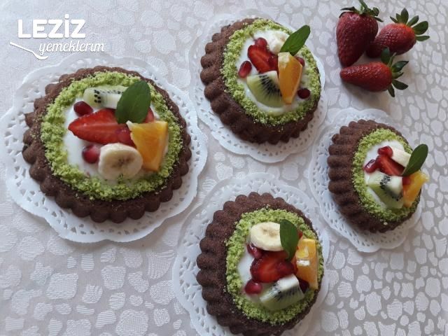 Meyveli Mini Tart Kekler