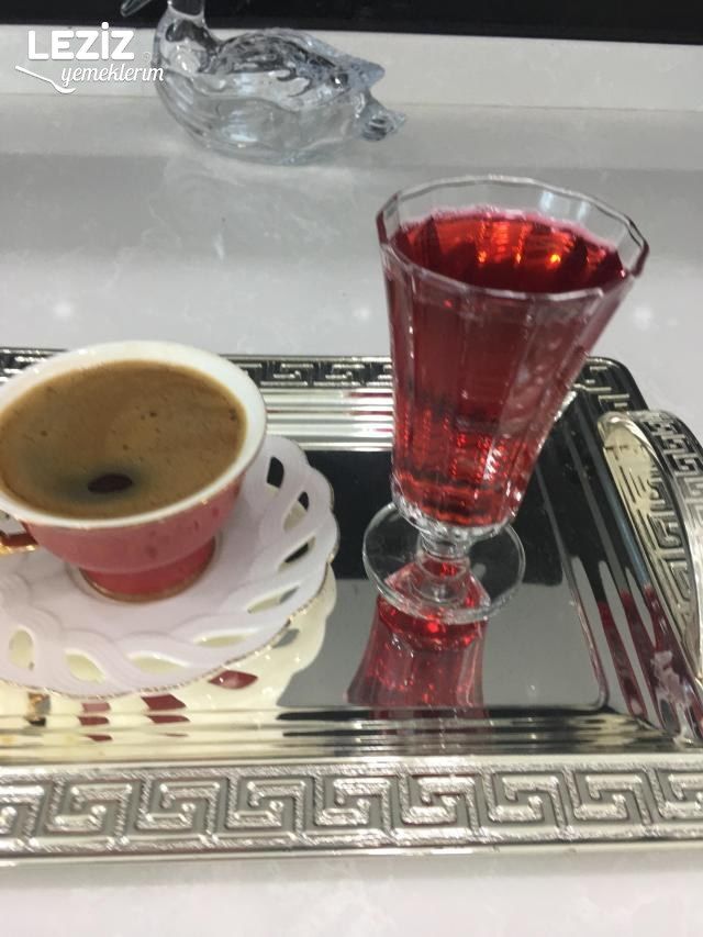 Hibisküs Şerbeti Nasıl Hazırlanır?