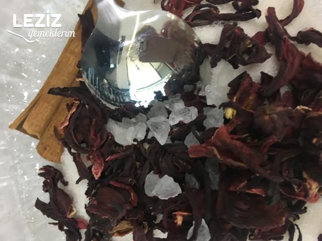 Hibisküs Şerbeti Nasıl Hazırlanır?