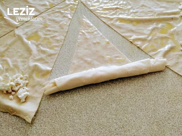 Yalancı Boyoz Böreği Tarifi