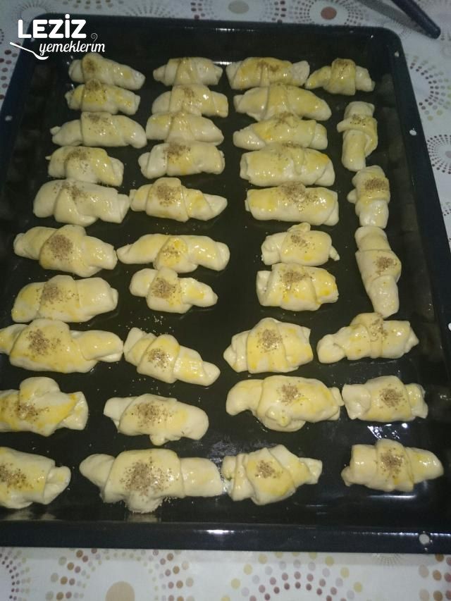 Nefis Katmer Poğaça Tarifi