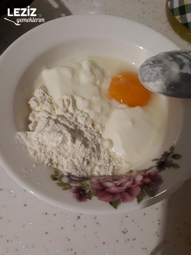 Terbiyeli Arpa Şehriye Çorbası