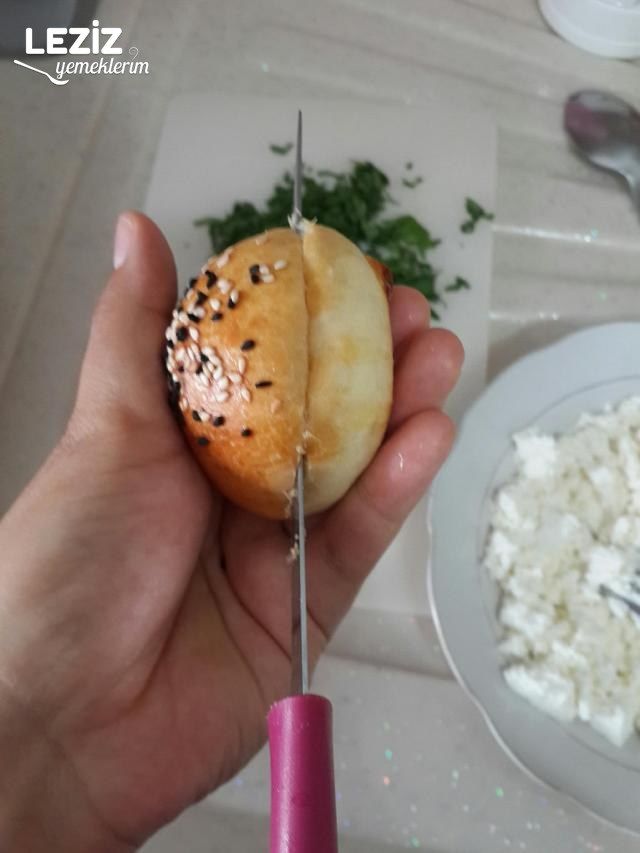 Saçaklı Minnak Poğaçalar