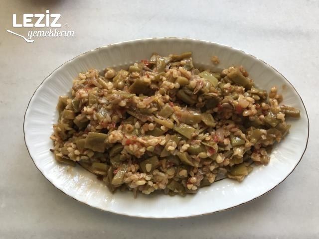 Zeytinyağlı Fasülye Salatası