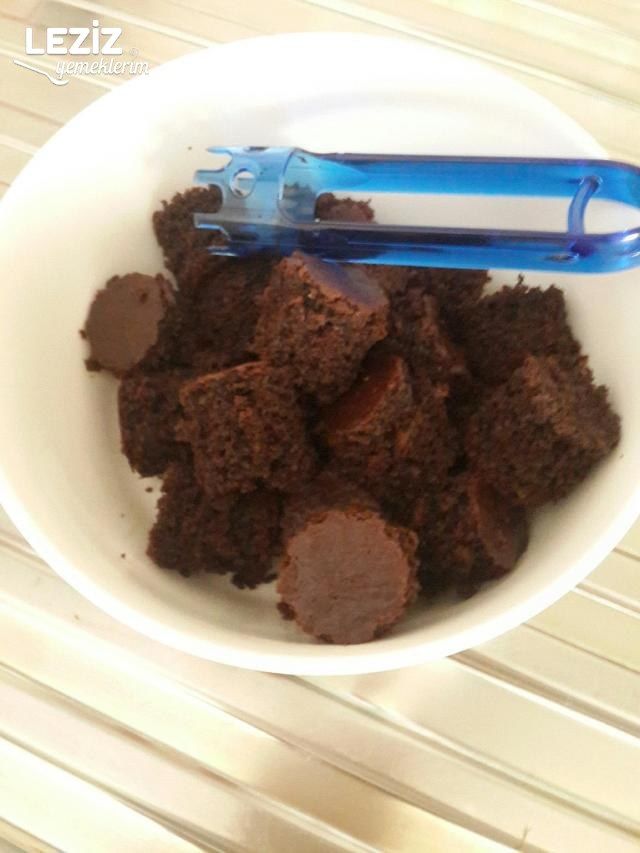 Nefis Poke Kek Tarifi