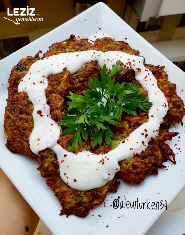 Taze Soğanlı Kabak Mücver