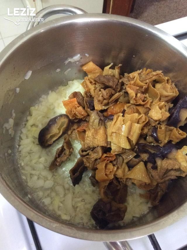 Kuru Patlıcan Yoğurtlaması