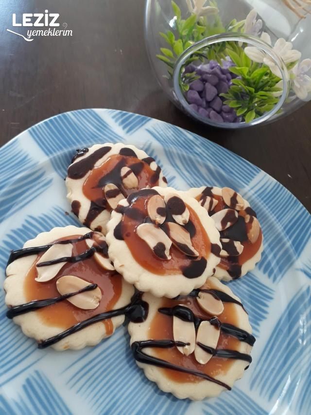 Fıstıklı Karamelli Kurabiye (1 Tane Asla Yetmez)