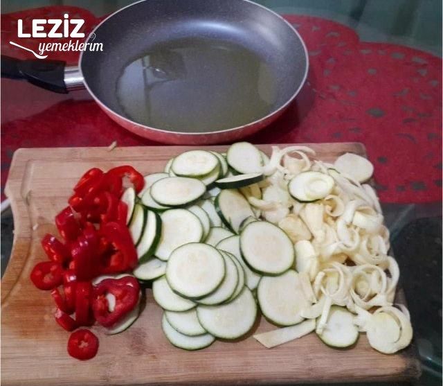 Kıymalı Kabak Mantısı (Diyet Yapanlara Sağlıklı Beslenenlere)