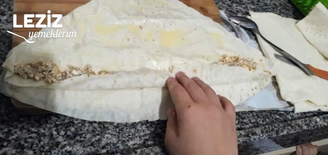 Tavada Gül Böreği