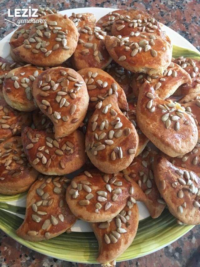 Ayçekirdekli Tuzlu Kurabiye (Günlerce Bayatlamayan)