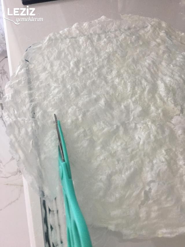 Ramazana Özel Fındıklı Güllaç Tarifi