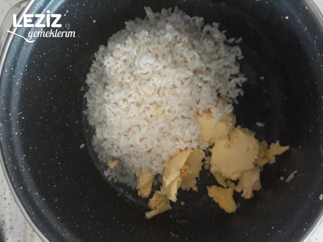 Bezelyeli Pirinç Pilavı