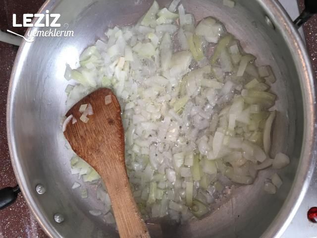 Soğanlı Baharatlı Yumurta