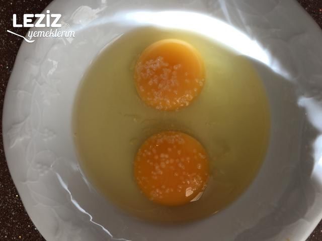 Soğanlı Baharatlı Yumurta