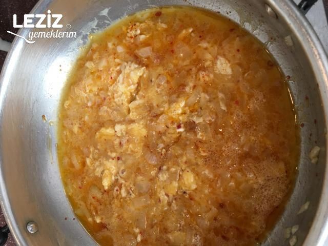 Soğanlı Baharatlı Yumurta