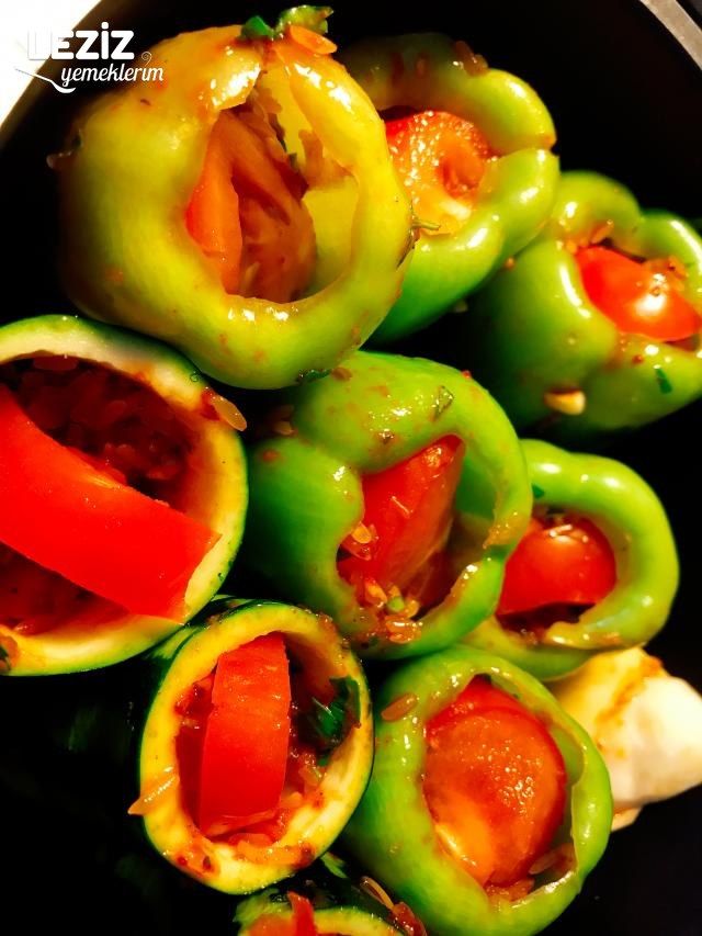 Leziz Biber Dolması (Zeytin Yağlı)
