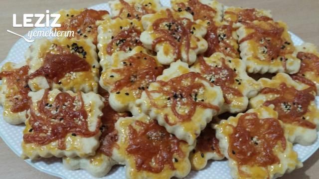 Ağızda Dağılan İçi Dışı Kaşar Peynirli Kurabiye (1 Hafta Bayatlamayan)