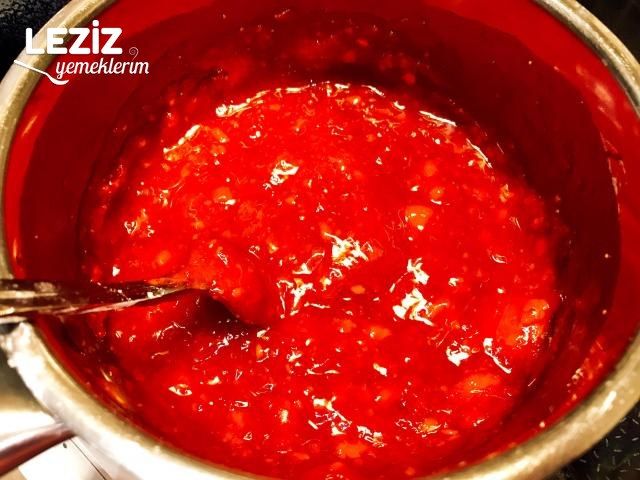 Muffin Kalıbında Mini Cheesecake Tarifi