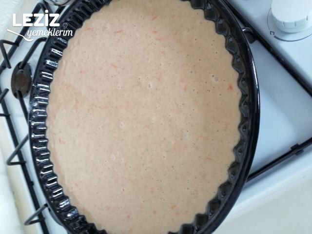 Kremalı Tarçınlı Tart Kek Tarifi