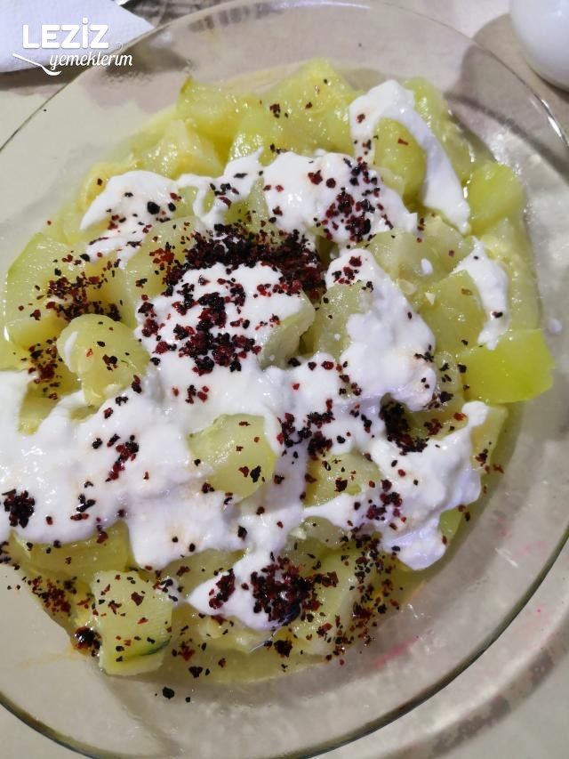 Zeytinyağlı Yoğurtlu Kabak