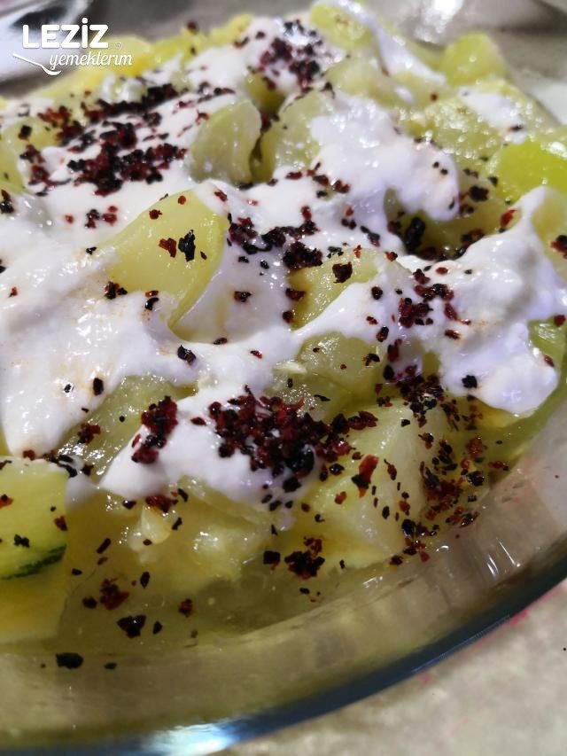 Zeytinyağlı Yoğurtlu Kabak