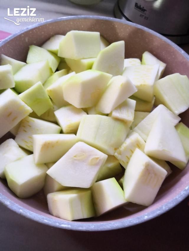 Zeytinyağlı Yoğurtlu Kabak