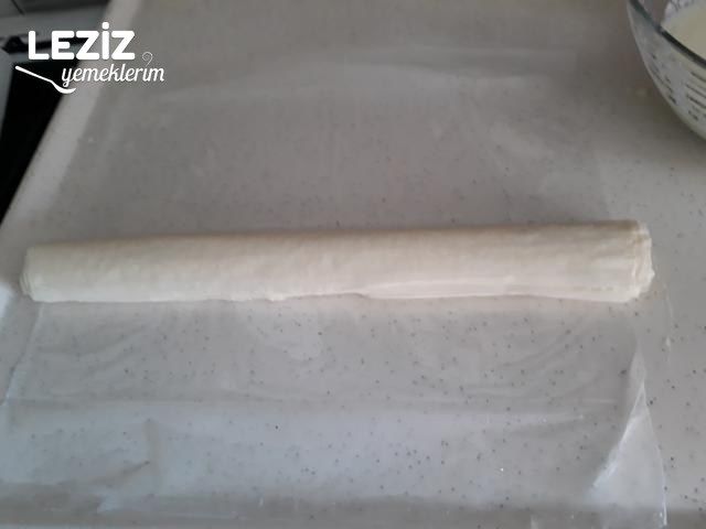 Baklava Yufkasından Çıtır Börek Yapımı