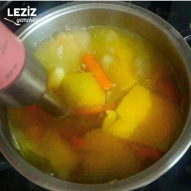 Enfes Balkabağı Çorbası