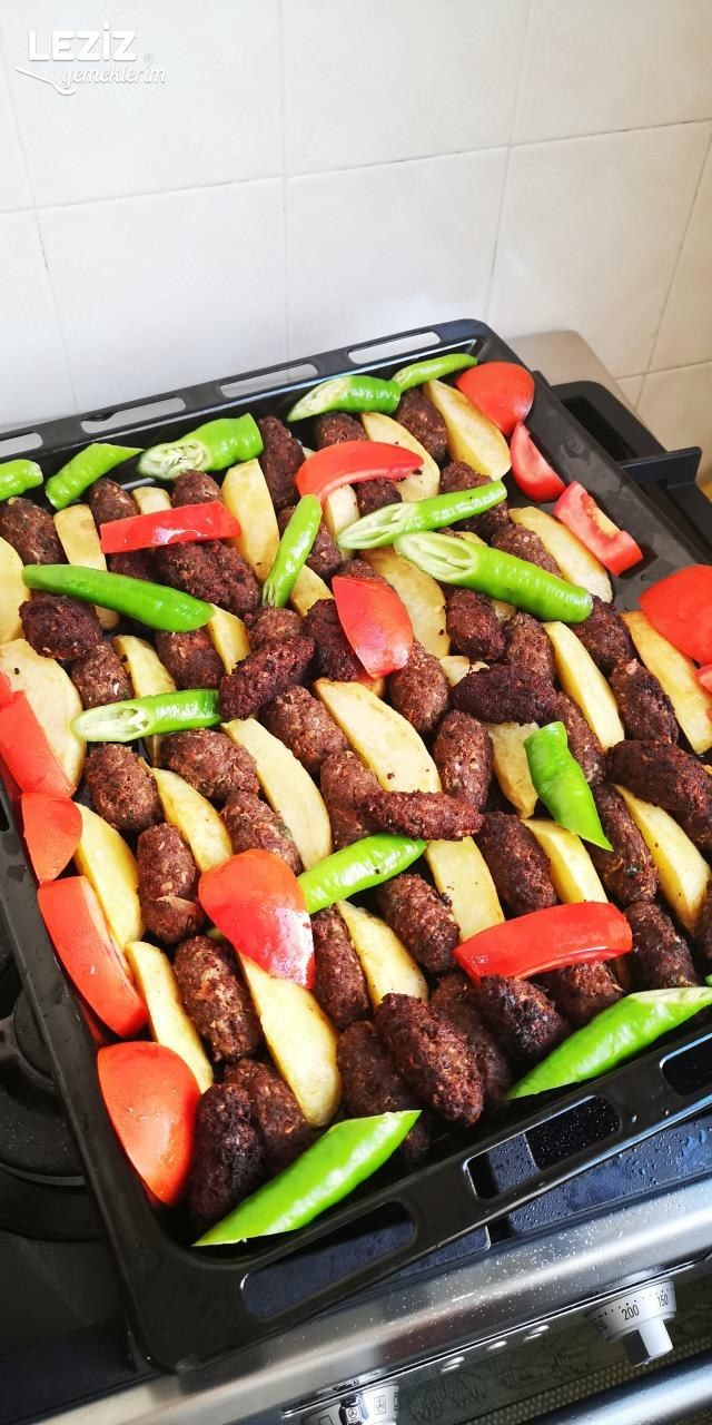 Leziz İzmir Köfte Tarifi