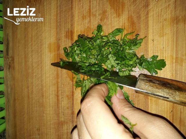 Kıymalı Çökertme Kebabı Tarifi, Kıymalı Çökertme Kebabı Nasıl Yapılır