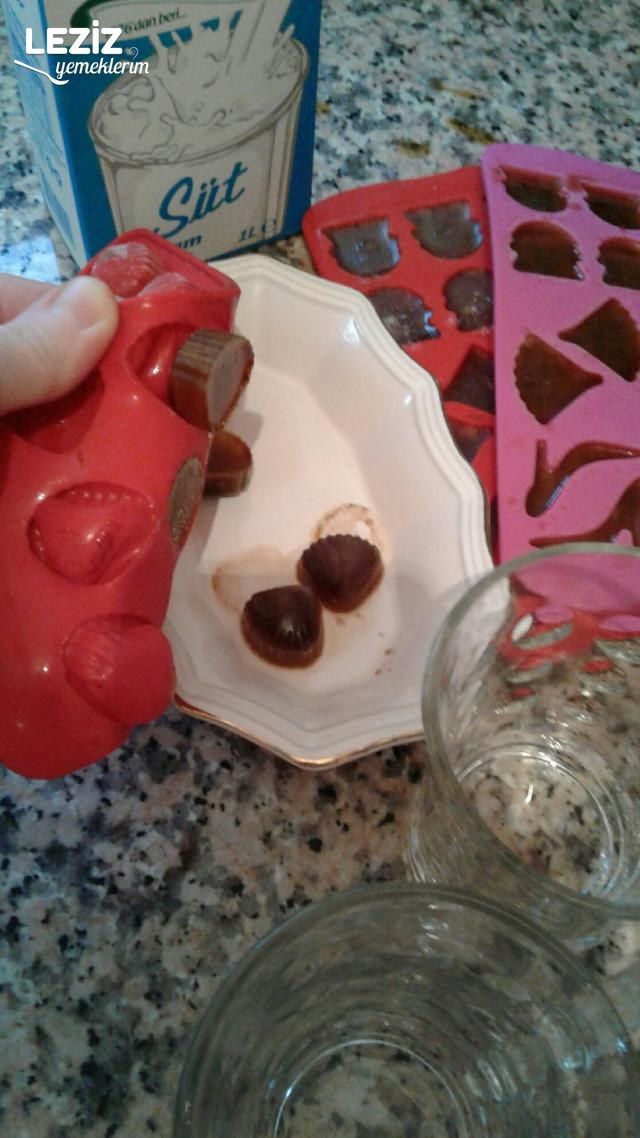 Buzlu Türk Kahvesi Ve Kurabiye