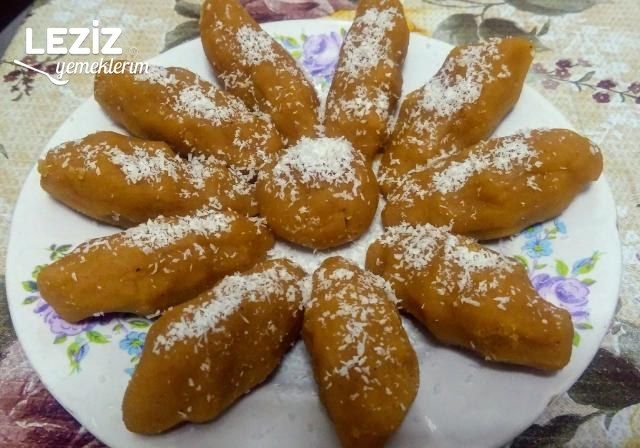 Nefis Sütlü Un Helvası