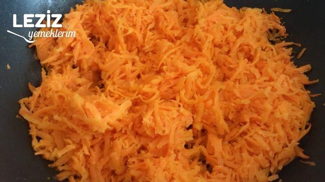 Nefis Yoğurtlu Havuç Salatası