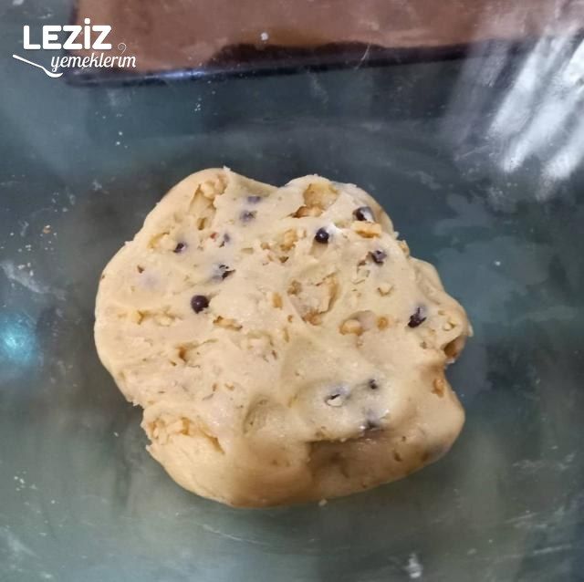 Katı Yağsız Parça Çikolatalı Kurabiye