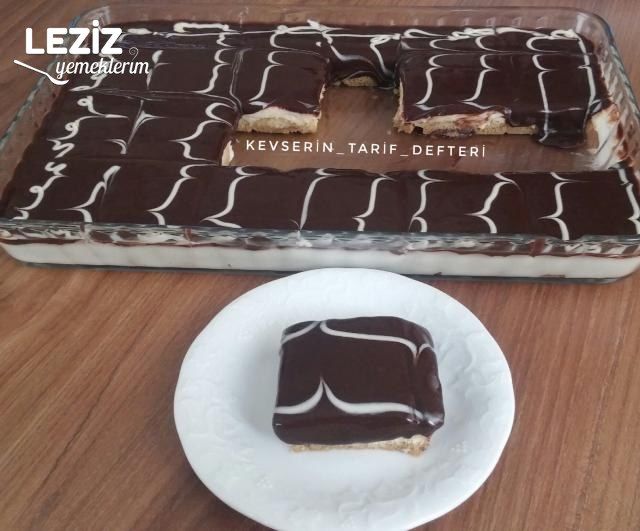 Tiramisu Lezzetinde Enfes Kremalı Kedidilli Tatlısı