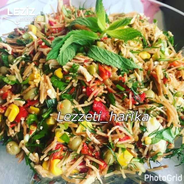 Tavuklu Şehriye Salatası