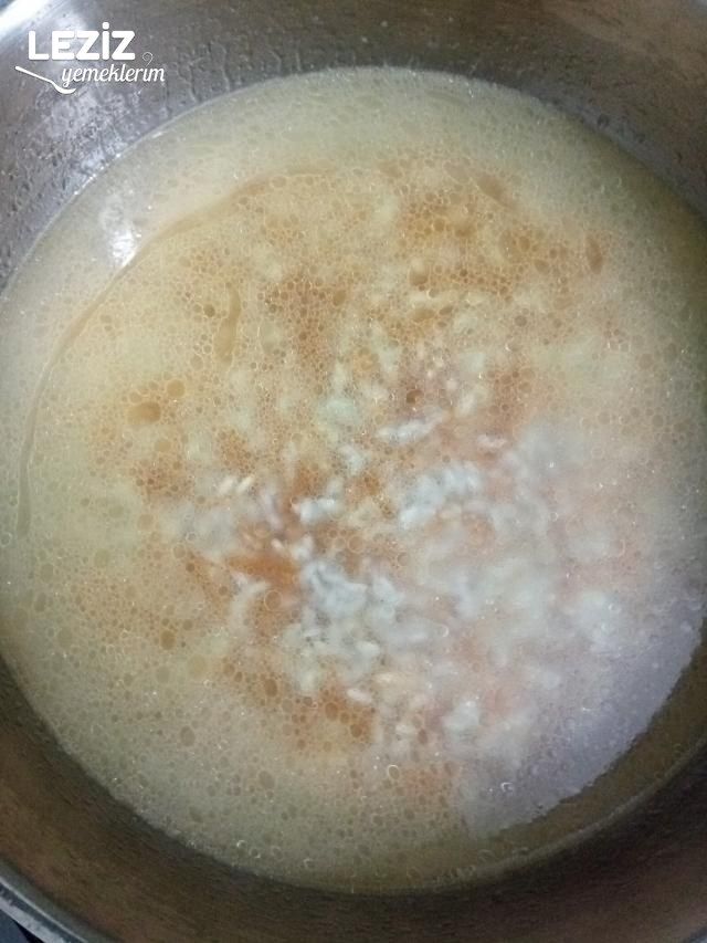 Tel Şehriyeli Pirinç Pilavı Tarifi