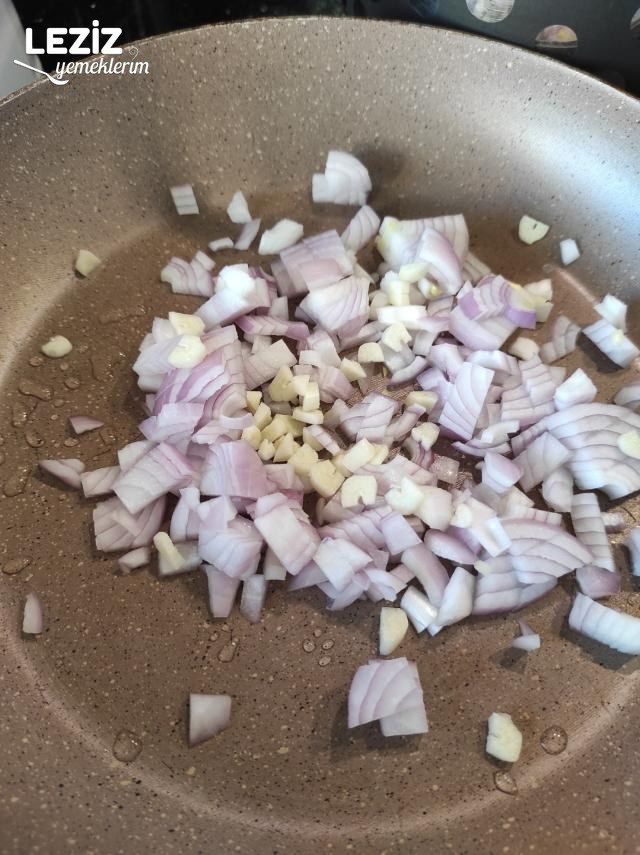 Yemeklik Kuru Patlıcan Kavurması