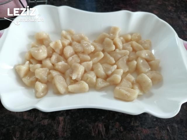 Ev Yapımı Patatesli Kolay Mantı