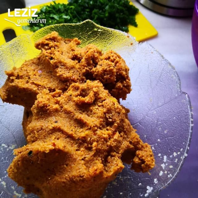 Etsiz Çiğ Köfte Tarifi, Nasıl Yapılır