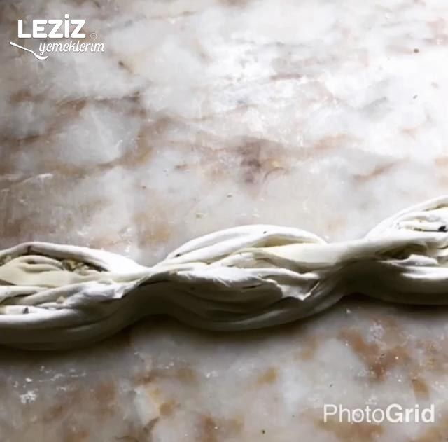 Büzgülü Baklava (Kayık Baklava)